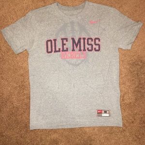 Men’s Nike tee shirt